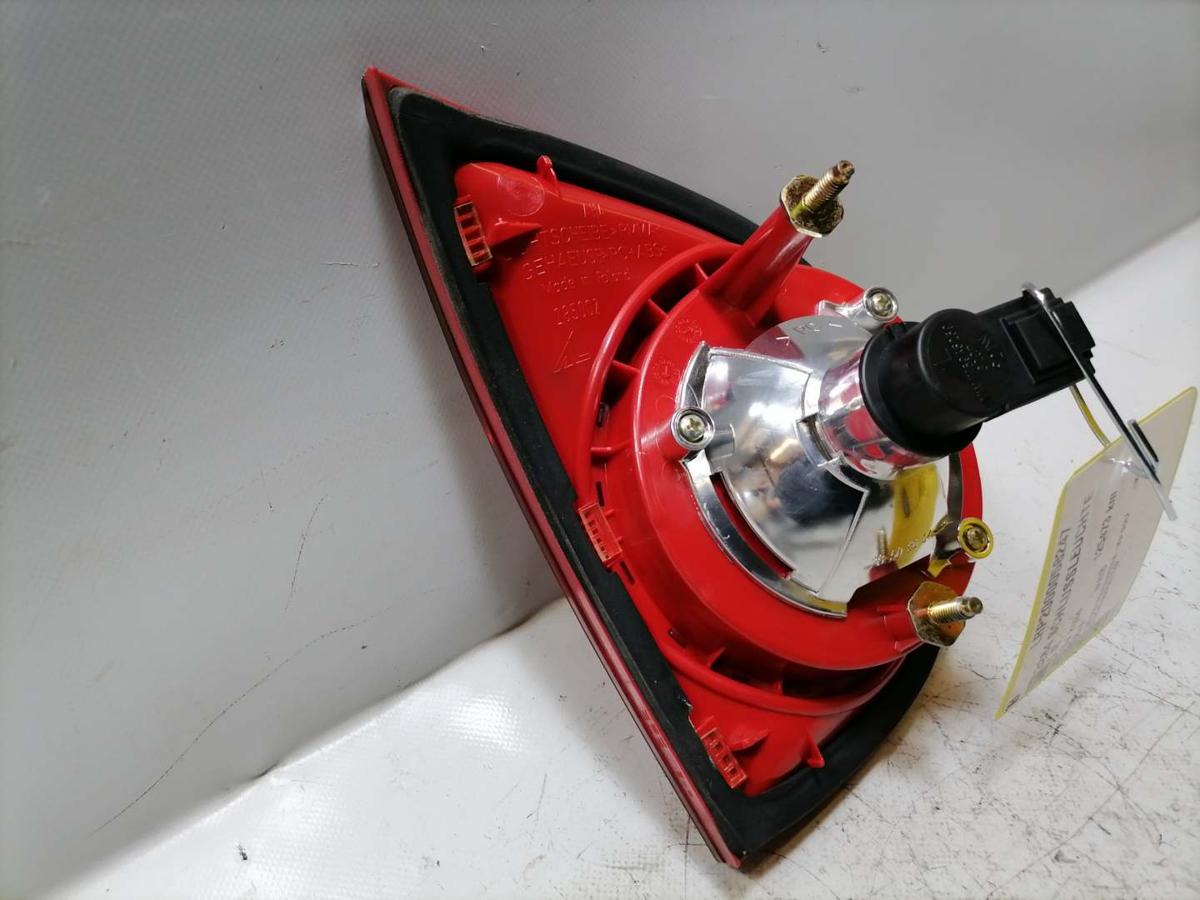 VW Golf 5 original R&uuml;cklicht R&uuml;ckleuchte Heckleuchte innen rechts Flie&szlig;heck BJ04